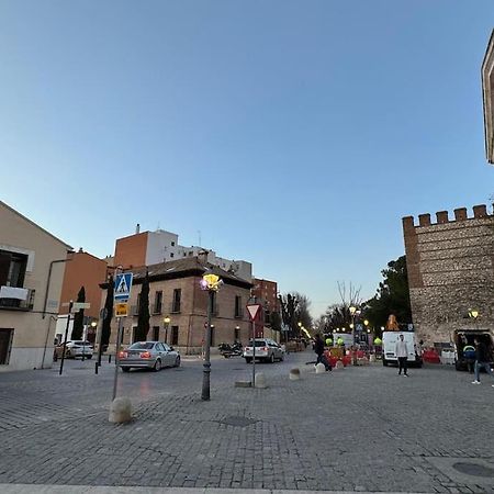 Estudio Herrero Алькала-де-Энарес Экстерьер фото